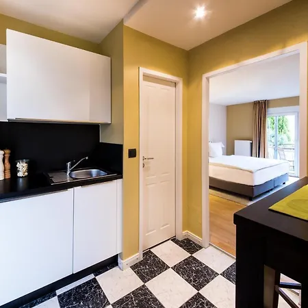 ヴィッラ トスカーナ ホテル 4*