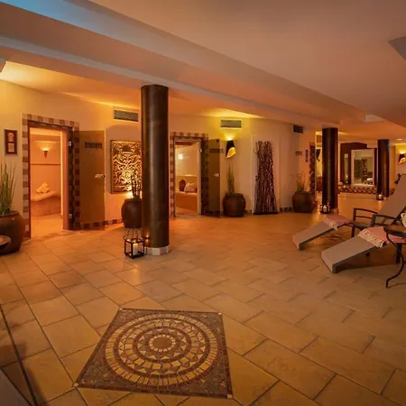 ヴィッラ トスカーナ ホテル